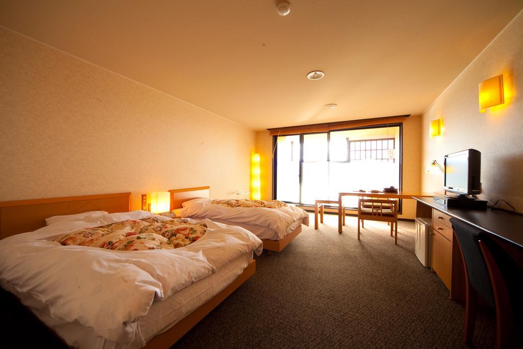 Caffel Hina-No-Sato Hotel Hita Luaran gambar
