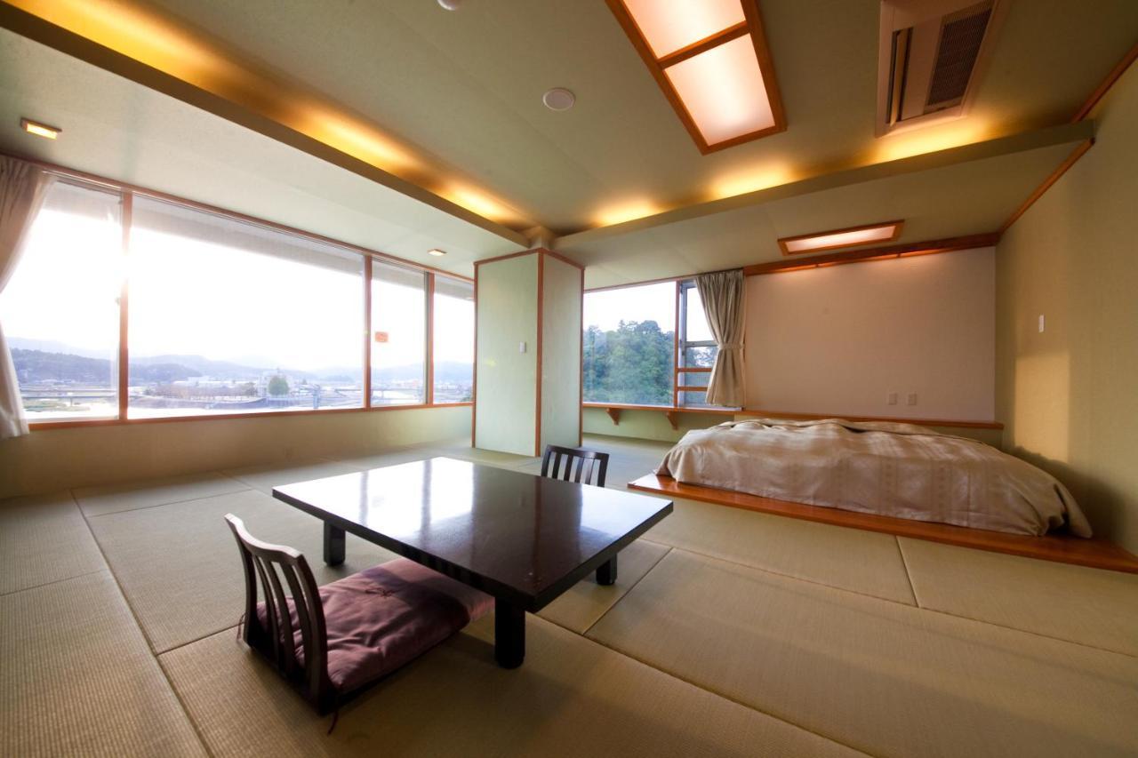 Caffel Hina-No-Sato Hotel Hita Luaran gambar