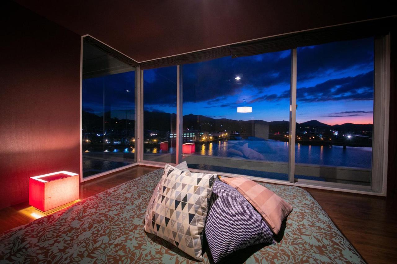 Caffel Hina-No-Sato Hotel Hita Luaran gambar